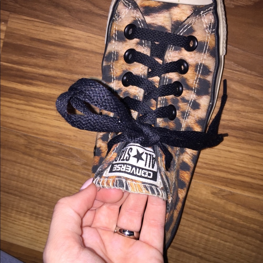 Converse - Picture 4 of 6